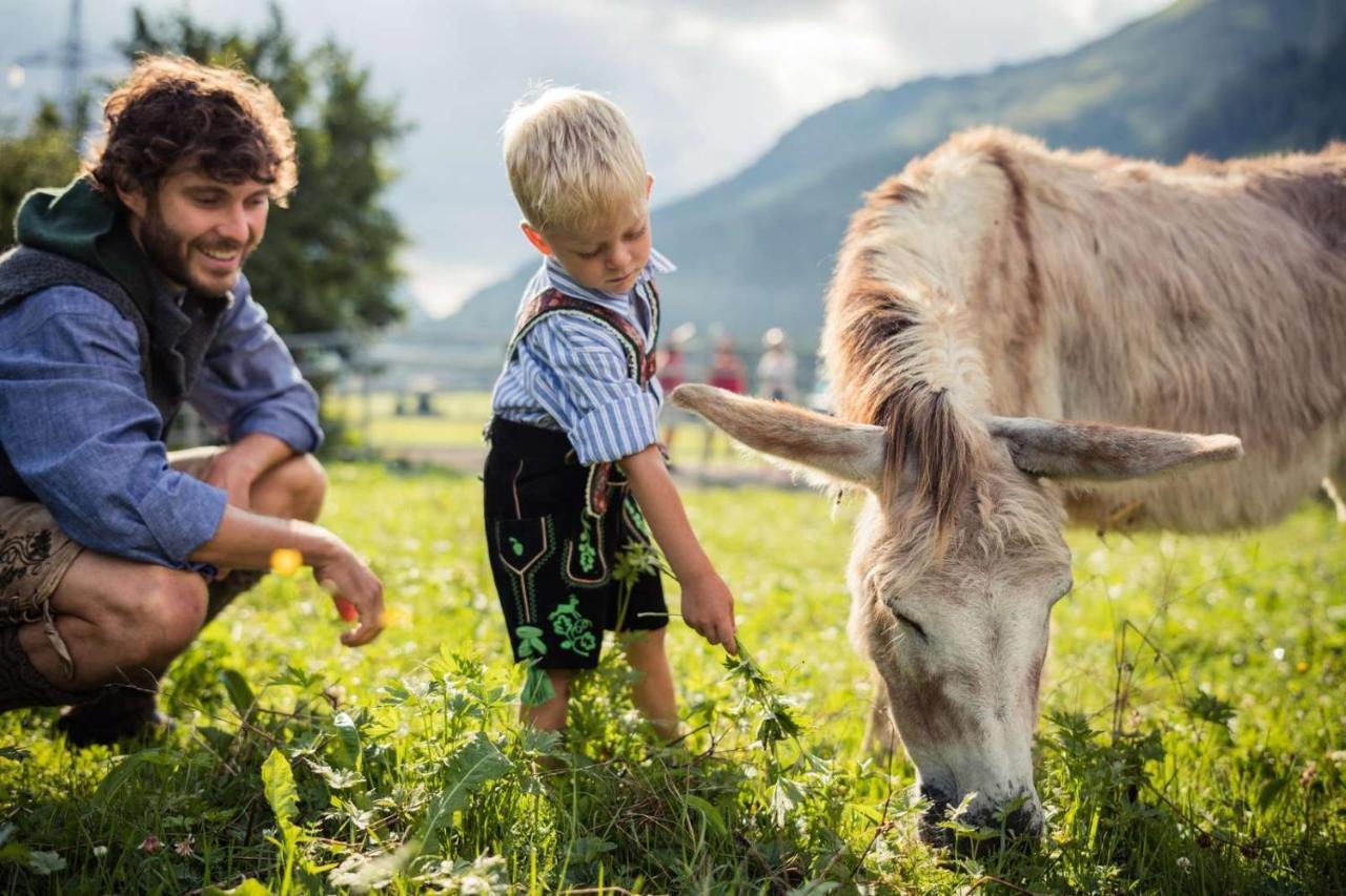 Alpenflair Lägenhet Berwang Exteriör bild