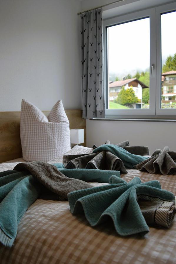 Alpenflair Lägenhet Berwang Exteriör bild