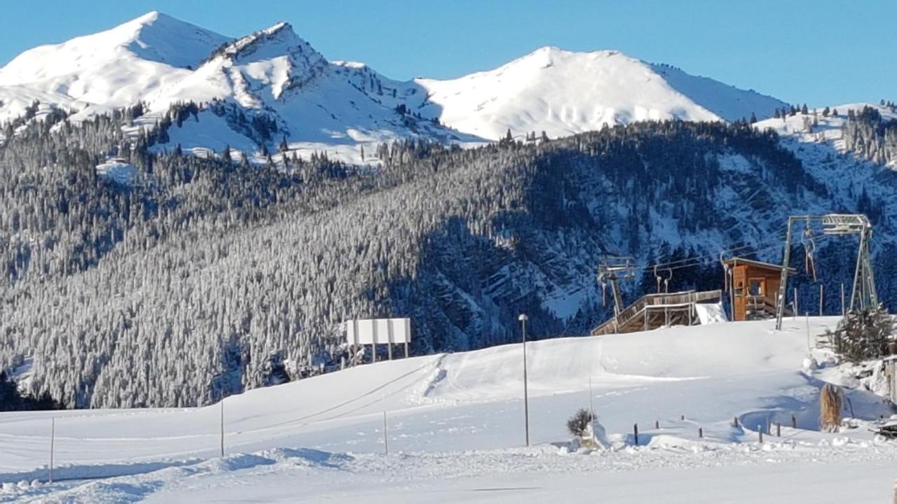 Alpenflair Lägenhet Berwang Exteriör bild